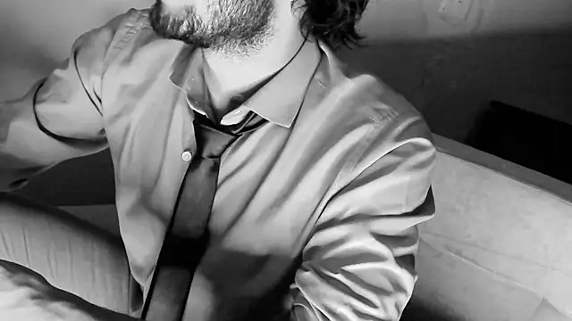 Nicholasrodrii online show from 03/02/25, 04:17