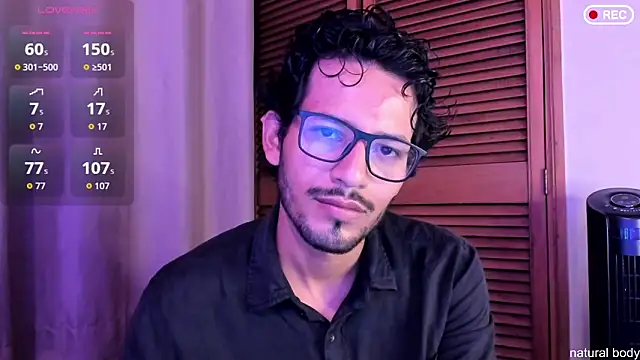 Nicholasrodrii online show from 10/09/25, 11:16