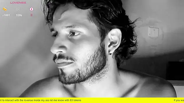 Nicholasrodrii online show from 02/18/25, 03:21