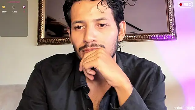 Nicholasrodrii online show from 11/27/25, 07:14