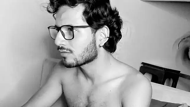 Nicholasrodrii online show from 02/22/25, 02:39