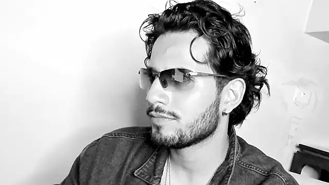 Nicholasrodrii online show from 02/23/25, 10:31