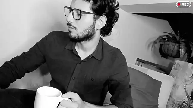 Nicholasrodrii online show from 03/17/25, 11:02