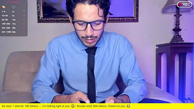 Nicholasrodrii online show from 12/02/25, 11:06