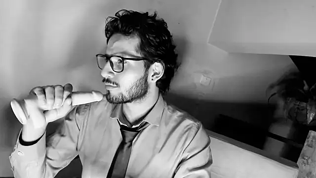 Nicholasrodrii online show from 03/01/25, 03:32