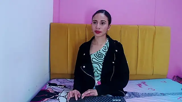 angelinabrookcm101 online show from 12/10/24, 01:22