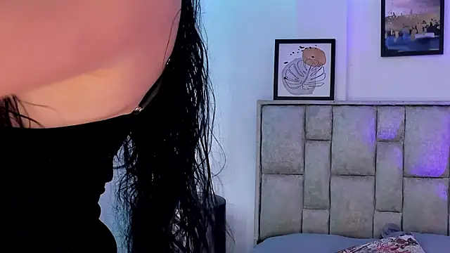 Snapshot of brianaGuzman chatting on 06/11/26, 06:16 brianaGuzman online show from 06/11/26, 06:16