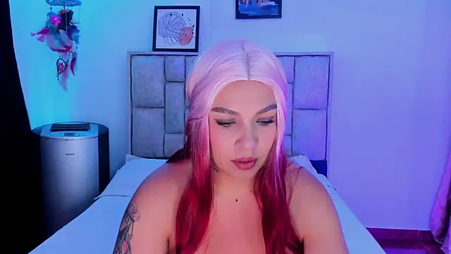 Snapshot of brianaGuzman chatting on 05/27/26, 06:15 brianaGuzman online show from 05/27/26, 06:15
