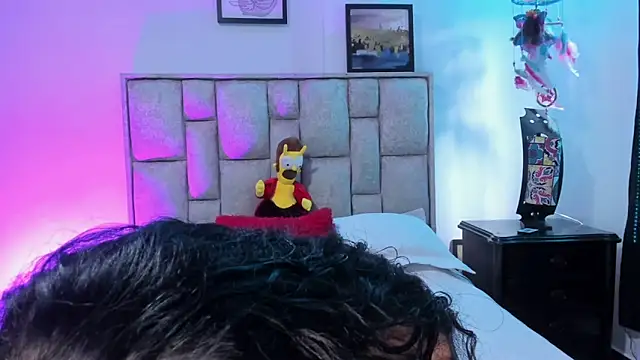 brianaGuzman online show from 02/28/26, 03:22