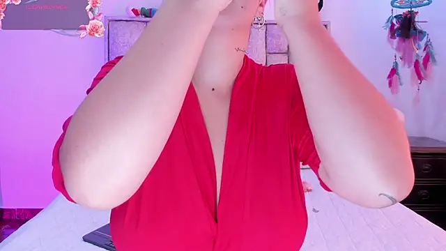 brianaGuzman online show from 10/11/25, 05:36