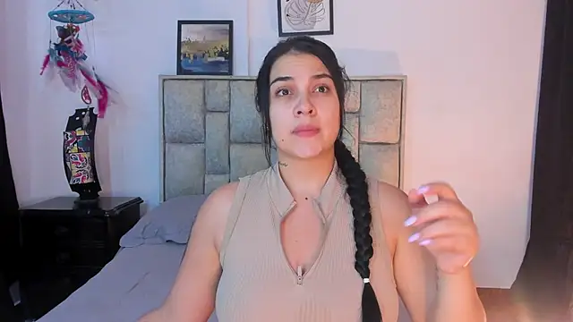 brianaGuzman online show from 04/07/26, 06:10