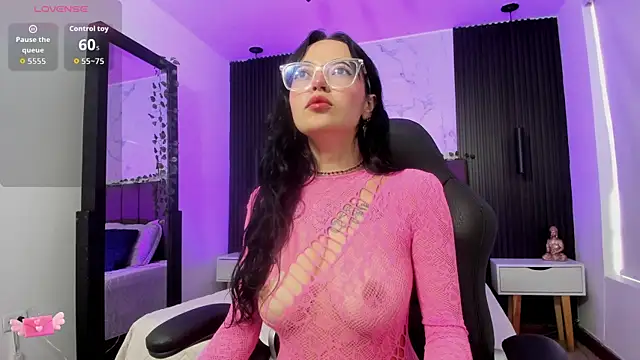 elisa collins online show from 01/12/26, 02:13