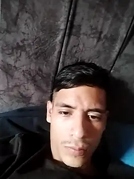 Snapshot of sol_miluna chatting on 08/04/26, 08:24 sol miluna online show from 08/04/26, 08:24