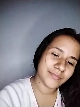 Snapshot of sol_miluna chatting on 06/10/26, 12:56 sol miluna online show from 06/10/26, 12:56