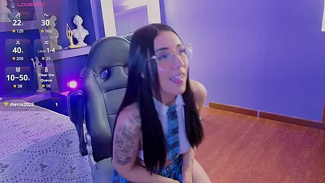 amy fox2 online show from 03/23/26, 02:17