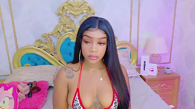 SalomeRestrepo online show from 11/28/25, 06:13