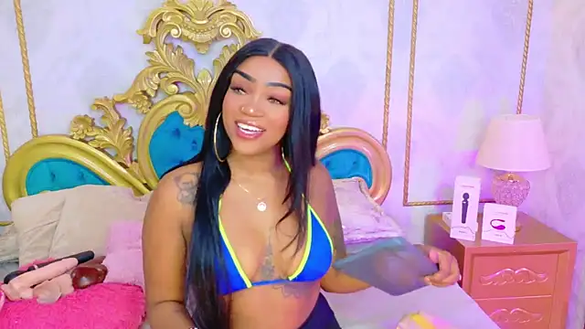 SalomeRestrepo online show from 05/14/26, 04:20