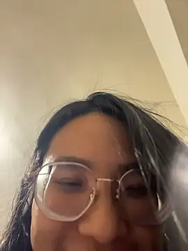 yourbootygirl online show from 05/04/26, 01:47