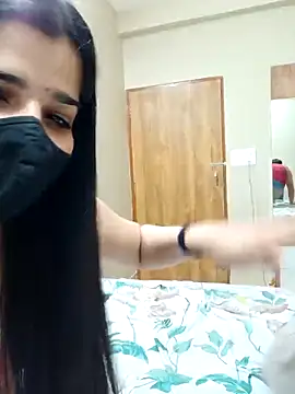 aaliya bhattt online show from 03/22/25, 10:17