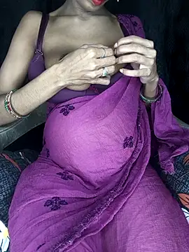 Snapshot of baby_soni78690 chatting on 10/08/25, 07:03 baby soni78690 online show from 10/08/25, 07:03