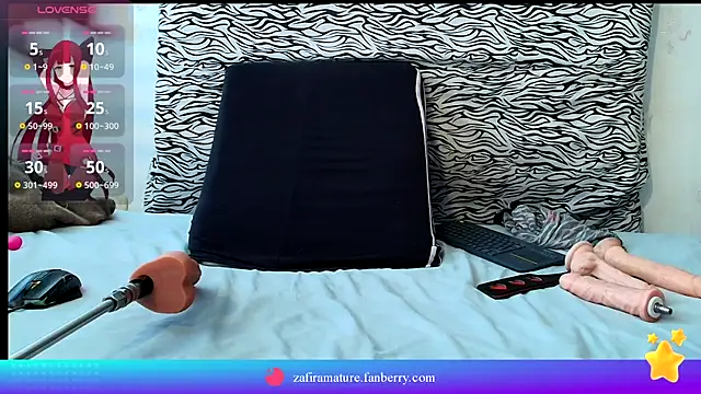 perla mature online show from 11/21/25, 04:50