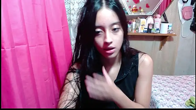 Snapshot of Lunawillis chatting on 01/10/26, 05:19 Lunawillis online show from 01/10/26, 05:19