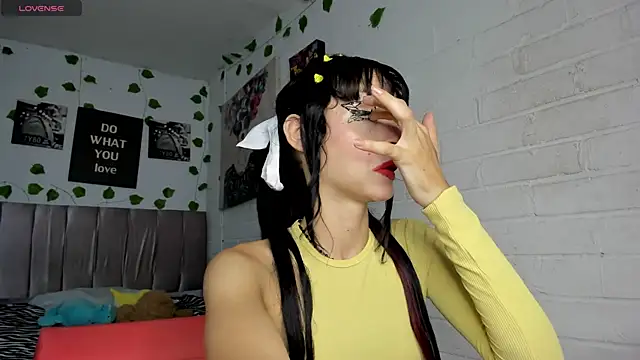 katt  black   online show from 04/24/26, 08:00