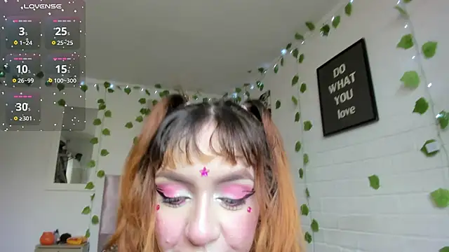 katt  black   online show from 10/28/25, 08:30