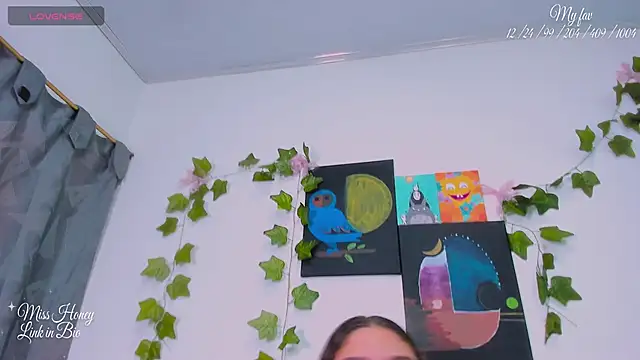 Mxss Honey online show from 12/19/25, 09:22