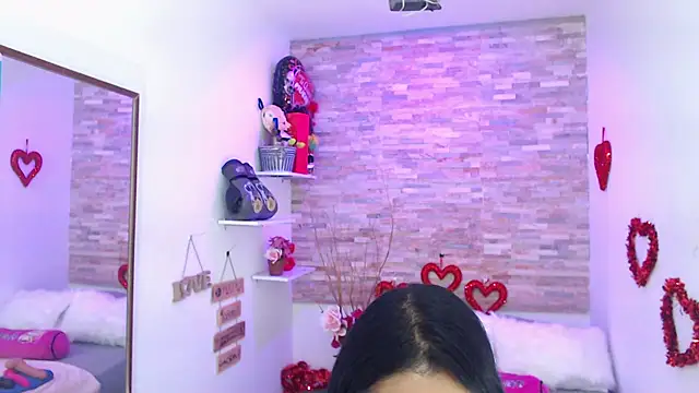 CindyWilliams  online show from 03/15/25, 05:37