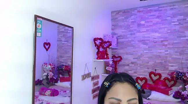 CindyWilliams  online show from 02/18/25, 04:47