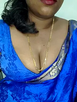 Snapshot of Sexy_Ammu_Telugu chatting on 02/17/25, 08:52 Sexy Ammu Telugu online show from 02/17/25, 08:52