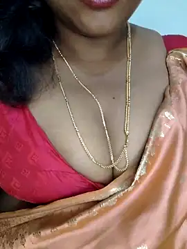 Snapshot of Sexy_Ammu_Telugu chatting on 02/21/25, 04:16 Sexy Ammu Telugu online show from 02/21/25, 04:16