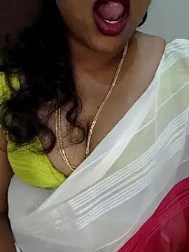 Snapshot of Sexy_Ammu_Telugu chatting on 10/11/25, 05:36 Sexy Ammu Telugu online show from 10/11/25, 05:36