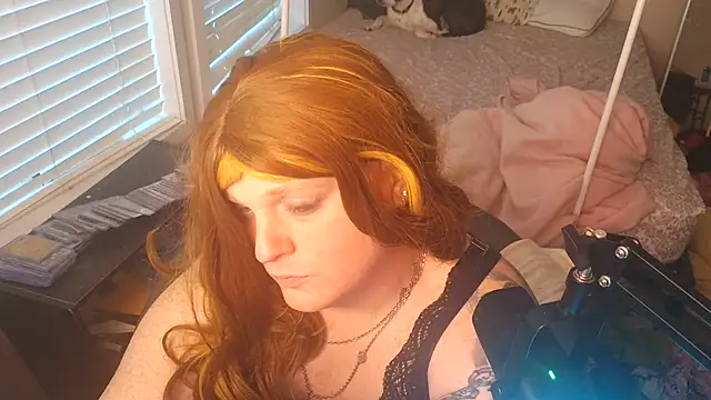 EmberLee online show from 12/05/25, 12:59