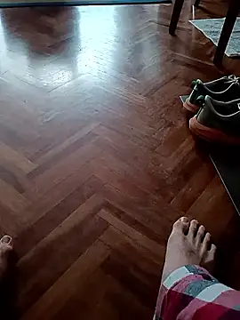 Snapshot of AAngel20 chatting on 12/15/25, 10:32 AAngel20 online show from 12/15/25, 10:32