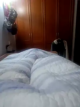 Snapshot of AAngel20 chatting on 11/24/25, 06:08 AAngel20 online show from 11/24/25, 06:08