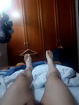 Snapshot of AAngel20 chatting on 01/01/25, 10:13 AAngel20 online show from 01/01/25, 10:13