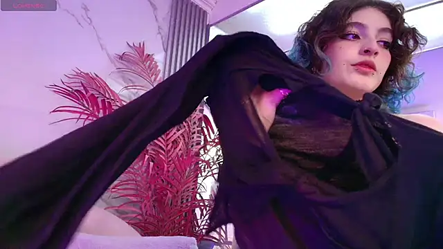 EvaHalsey online show from 01/09/26, 09:22