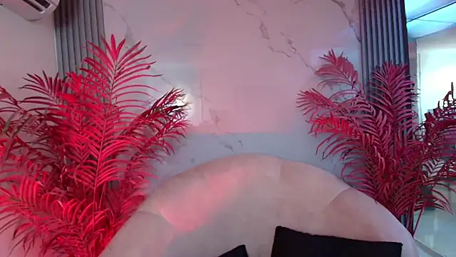 EvaHalsey online show from 12/03/25, 08:30