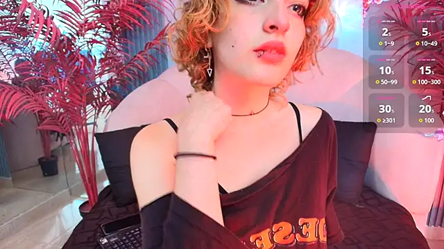 EvaHalsey online show from 09/08/25, 08:19
