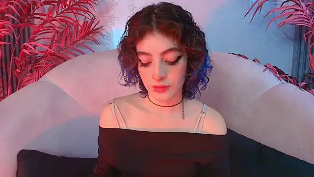 EvaHalsey online show from 10/29/25, 08:30