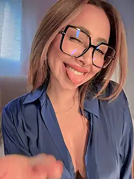 vixen allure online show from 01/07/26, 11:48