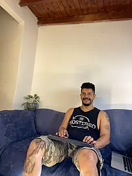 Snapshot of AndresSmith__ chatting on 02/04/26, 08:20 AndresSmith online show from 02/04/26, 08:20