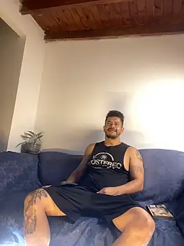 Snapshot of AndresSmith__ chatting on 02/05/26, 08:10 AndresSmith online show from 02/05/26, 08:10