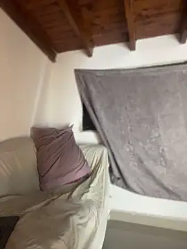 AndresSmith   online show from 04/13/26, 07:56