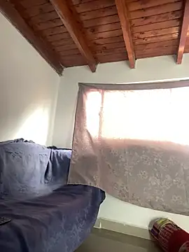 AndresSmith   online show from 04/05/26, 06:58