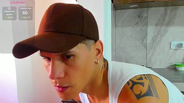 Snapshot of nakedfoam1 chatting on 04/02/26, 01:51 nakedfoam1 online show from 04/02/26, 01:51