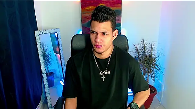 Snapshot of dirtyboy_23 chatting on 09/19/25, 06:06 dirtyboy 23 online show from 09/19/25, 06:06