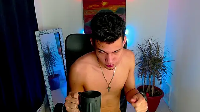 Snapshot of dirtyboy_23 chatting on 10/07/25, 01:39 dirtyboy 23 online show from 10/07/25, 01:39